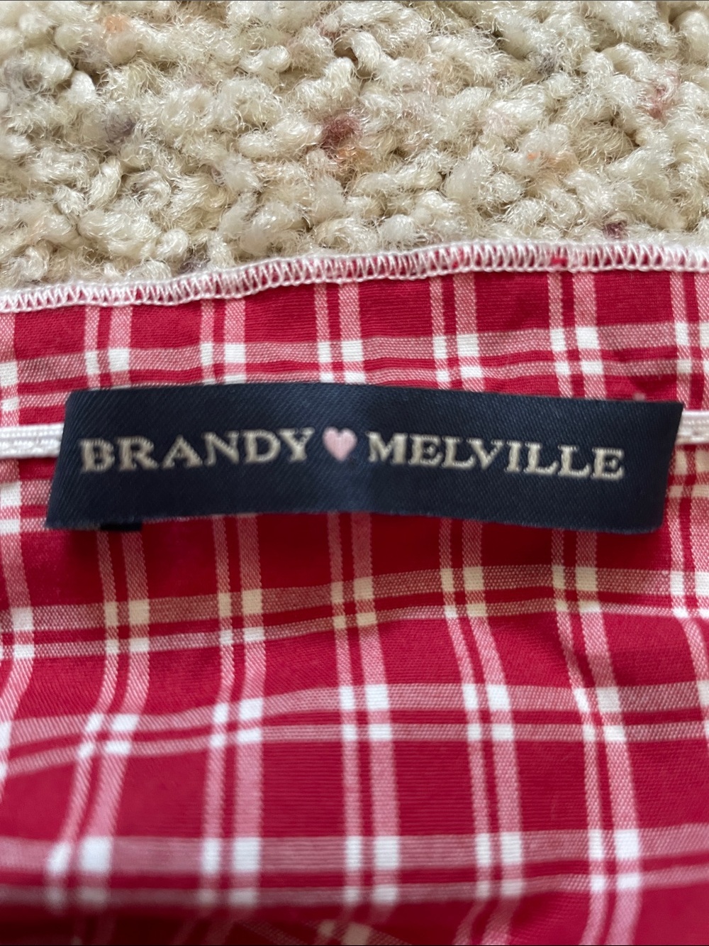 Brandy Melville Elena Top - Picture 2 of 4